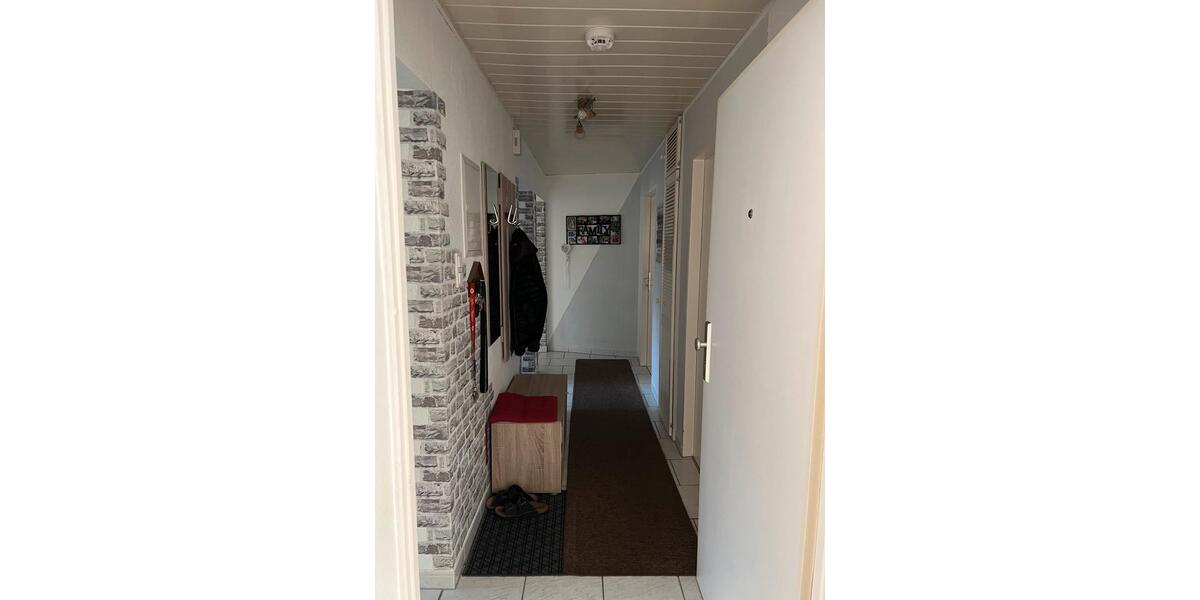 Etagenwohnung Kelkheim (Taunus) - 3 Zimmer, 87 m&sup2;, 1.600&euro; | Angebot:25168348