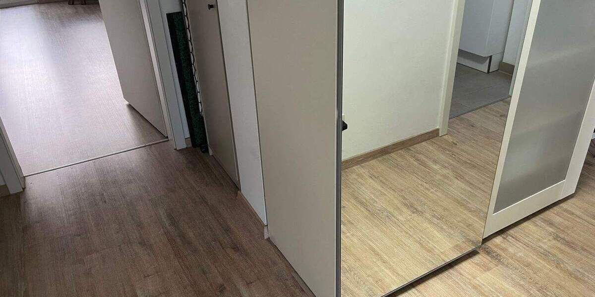 Etagenwohnung Fürth Südstadt - 2 Zimmer, 63 m&sup2;, 700&euro; | Angebot:25107880