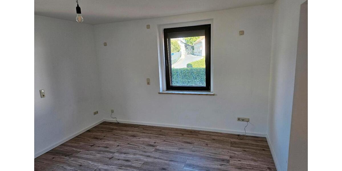 Erdgeschoßwohnung Ortrand - 2 Zimmer, 59 m&sup2;, 560&euro; | Angebot:24537529