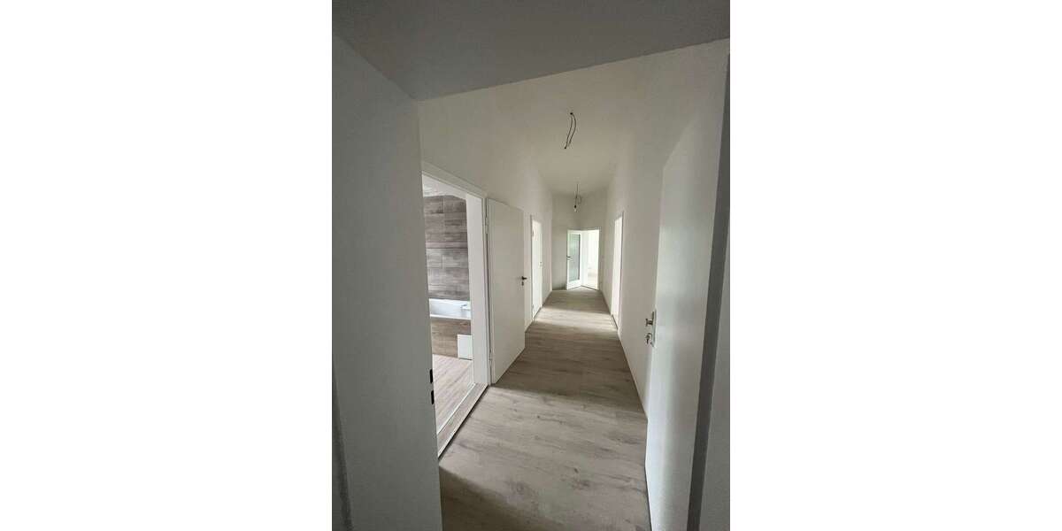 Etagenwohnung Brandenburg - Fürstenberg/Havel Havel - 3 Zimmer, 98 m&sup2;, 980&euro; | Angebot:26555036