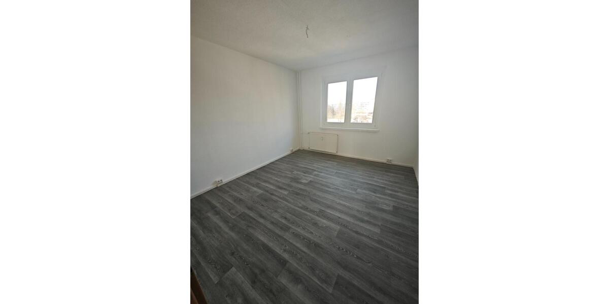 Etagenwohnung Osterburg (Altmark) - 3 Zimmer, 55 m&sup2;, 300&euro; | Angebot:25872630