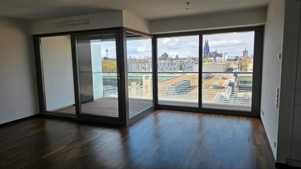 Etagenwohnung Sankt Augustin - 3 Zimmer, 110 m&sup2;, 2.990&euro; | Angebot:26399892