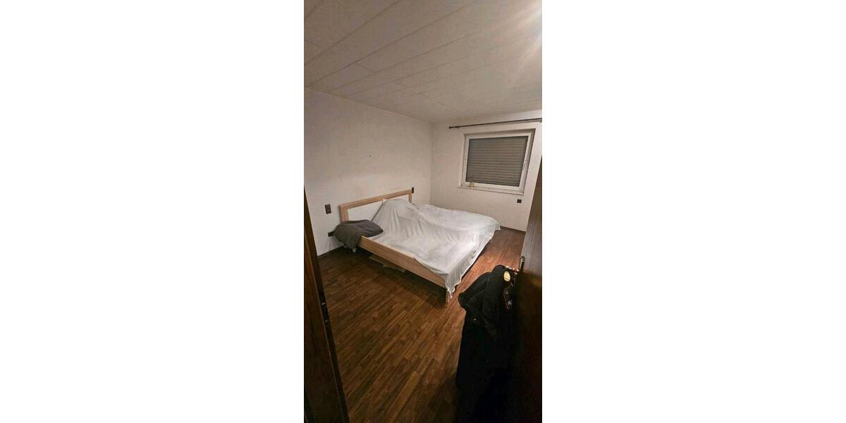 Erdgeschoßwohnung Essen Frillendorf - 3 Zimmer, 75 m&sup2;, 1.100&euro; | Angebot:25872696