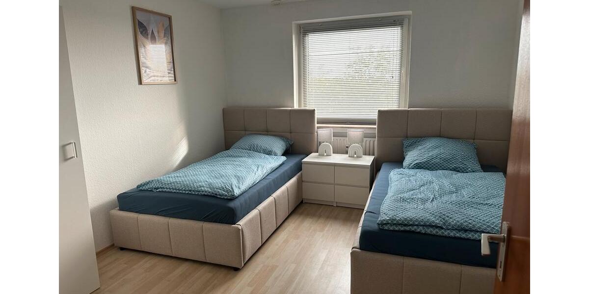 Wohnen auf Zeit Bielefeld Brackwede - 3 Zimmer, 75 m&sup2;, 35&euro; | Angebot:26652650