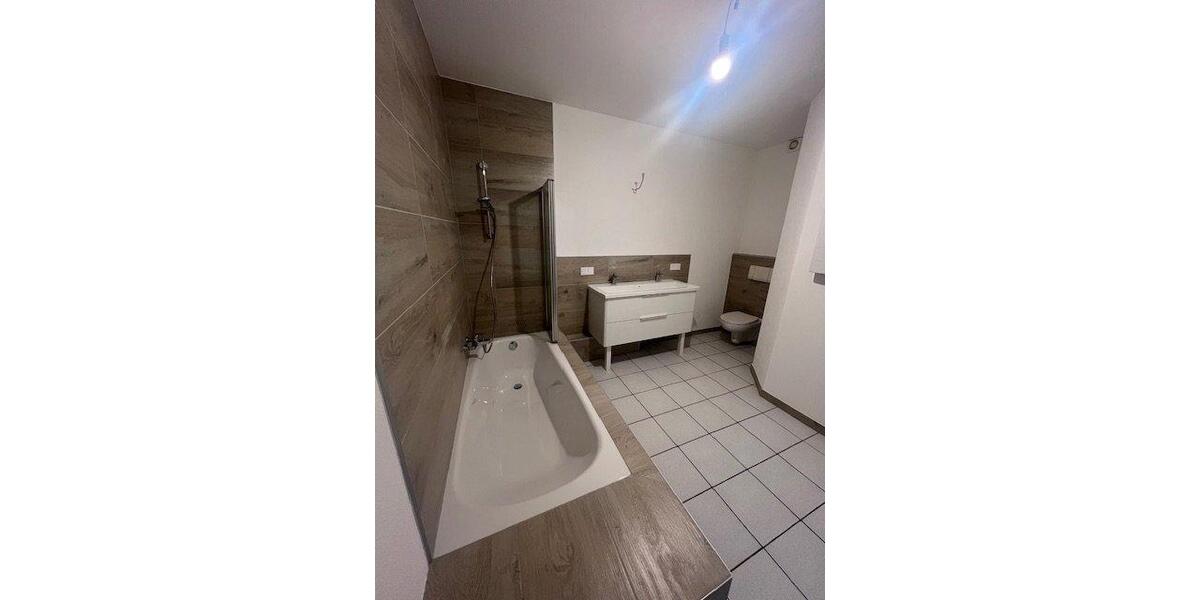 Etagenwohnung Blieskastel - 4 Zimmer, 93 m&sup2;, 750&euro; | Angebot:26257391