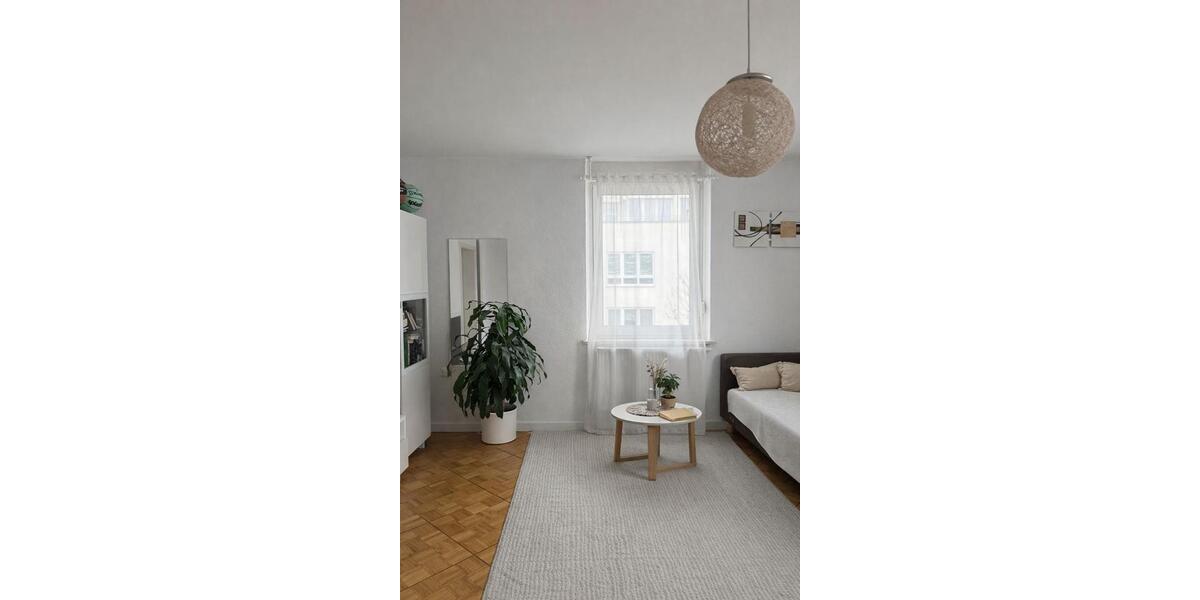 Etagenwohnung Neu-Ulm Ludwigsfeld - 2 Zimmer, 65 m&sup2;, 1.300&euro; | Angebot:26095776