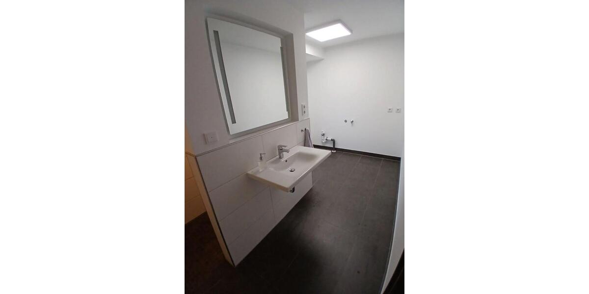 Etagenwohnung Bad Hersfeld - 2 Zimmer, 72 m&sup2;, 800&euro; | Angebot:26193771