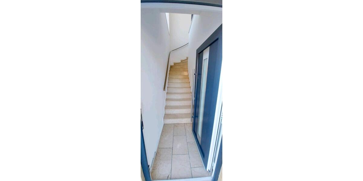 Etagenwohnung Hessisch Oldendorf - 3 Zimmer, 89 m&sup2;, 690&euro; | Angebot:25053685