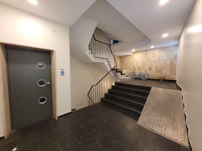 * HOCHWERTIG WOHNEN IN DER CITY * Premium 4 Zi-Whg. mit SÜDBALKON + PEGNITZBLICK * 4 zimmer