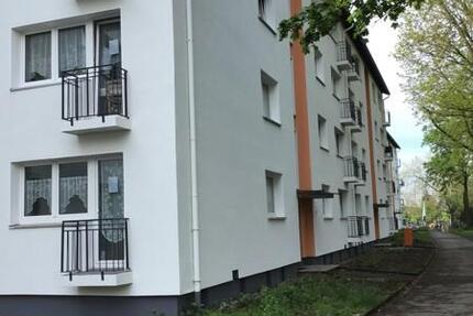 Wohnung Duisburg Duisburg-Mitte - 2 Zimmer, 51 m&sup2;, 484&euro; | Angebot:25268225