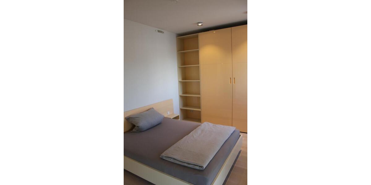 Einfamilienhaus München Am Riesenfeld - 2.5 Zimmer, 75 m&sup2;, 2.350&euro; | Angebot:26018713