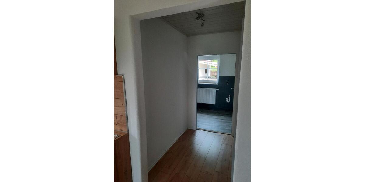Dachgeschoßwohnung Buttenwiesen - 3 Zimmer, 61 m&sup2;, 930&euro; | Angebot:26580914