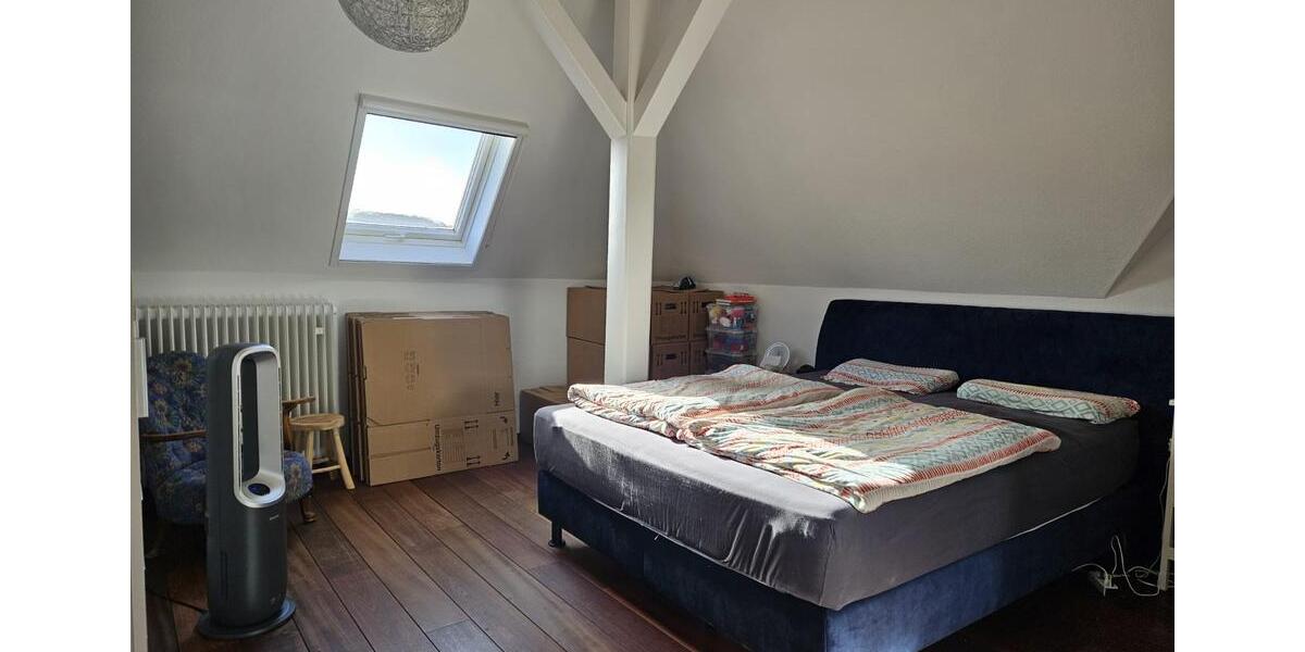 Dachgeschoßwohnung Remscheid Lüttringhausen - 3 Zimmer, 95 m&sup2;, 720&euro; | Angebot:24839162