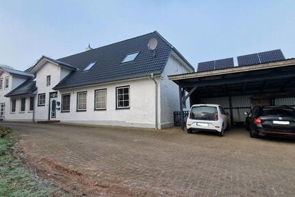 Wohnung Hennstedt - 3 Zimmer, 77 m&sup2;, 950&euro; | Angebot:25161943