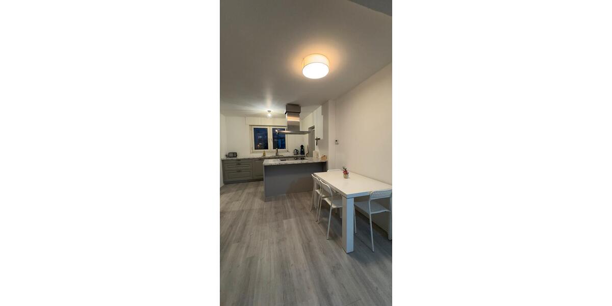 Wohnen auf Zeit Bonn Beuel-Mitte - 3 Zimmer, 70 m&sup2;, 660&euro; | Angebot:26319805