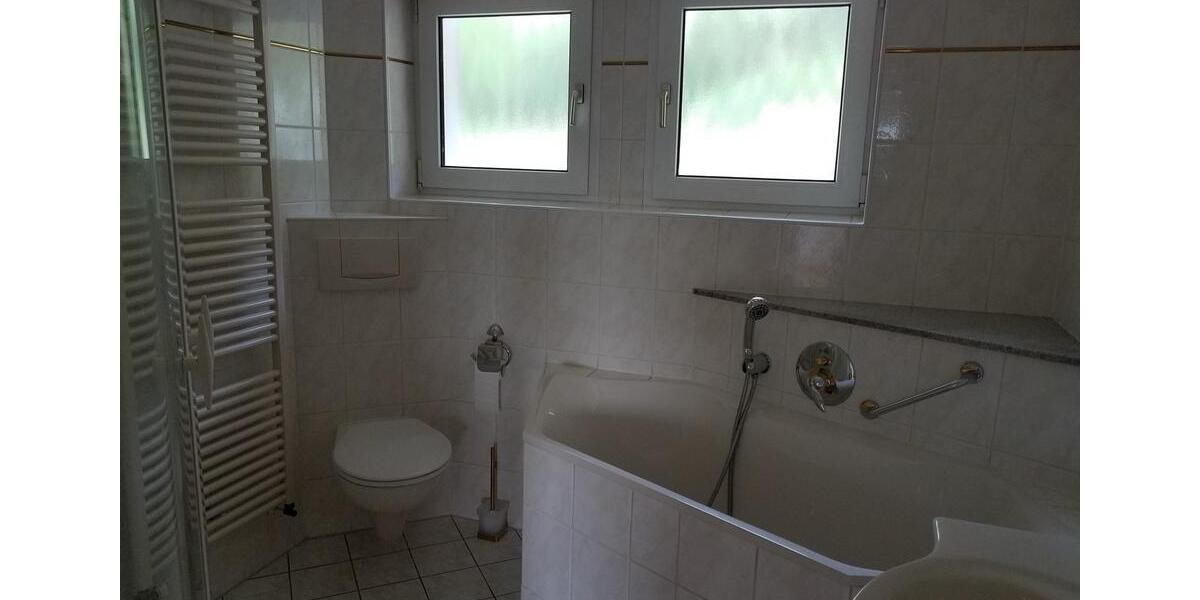 Helle 4,5 ZKB Dautphetal-Holzhausen 4.5 zimmer