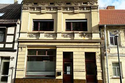 Wohnung Gardelegen - 2.5 Zimmer, 51 m&sup2;, 350&euro; | Angebot:26119161