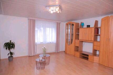 Wohnung Solms - 3 Zimmer, 86 m&sup2;, 850&euro; | Angebot:26581594