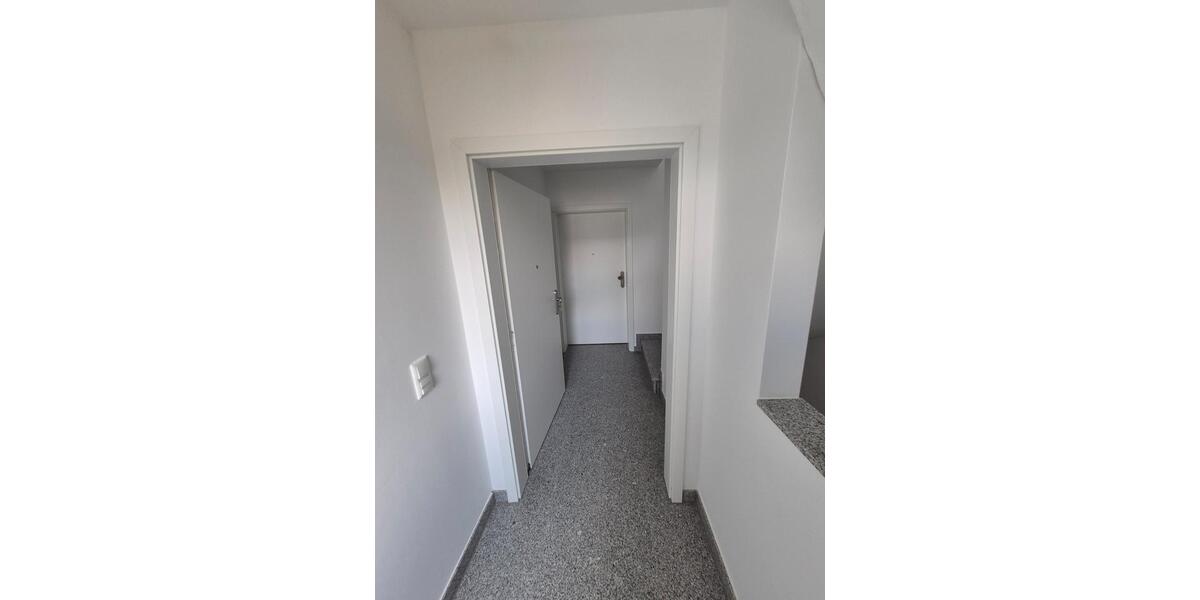 Etagenwohnung Mörfelden-Walldorf Walldorf - 4 Zimmer, 107 m&sup2;, 2.000&euro; | Angebot:26314684