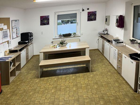 VL3159VB Laden- oder Bürofläche an Hauptausfallstraße Regensburg - südöstlicher Stadtrand zimmer
