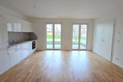 Wohnung zum Mieten in Leipzig 1.200 € 97 m² 4 zimmer