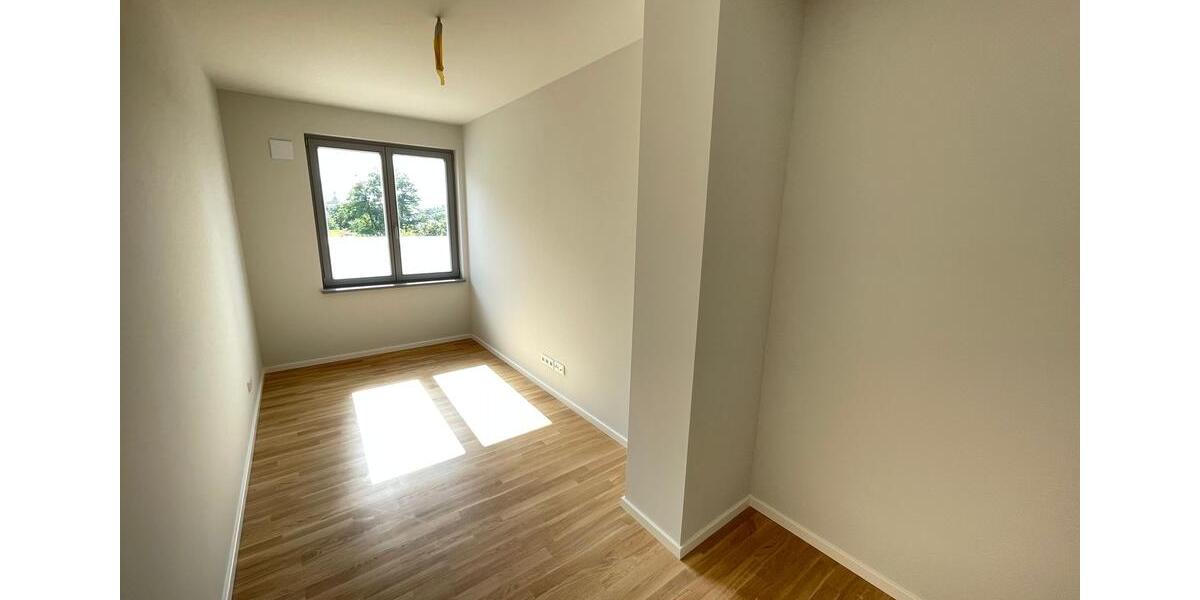 Einfamilienhaus Nauen - 3 Zimmer, 97 m&sup2;, 1.432&euro; | Angebot:23013075