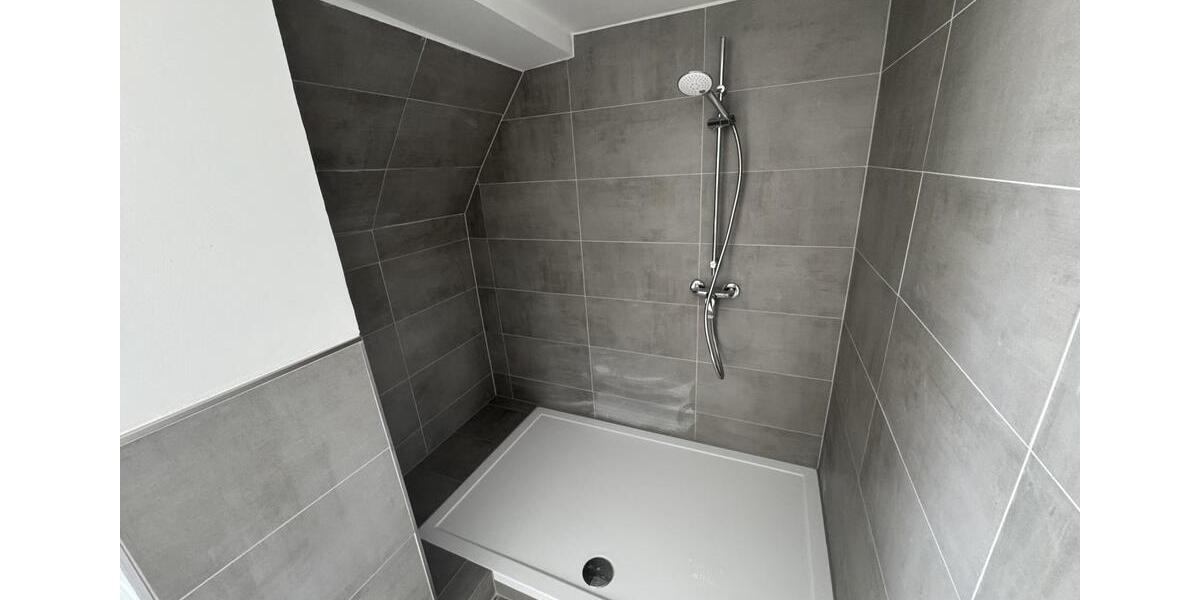 Dachgeschoßwohnung Homberg (Ohm) - 3 Zimmer, 87 m&sup2;, 820&euro; | Angebot:24418516