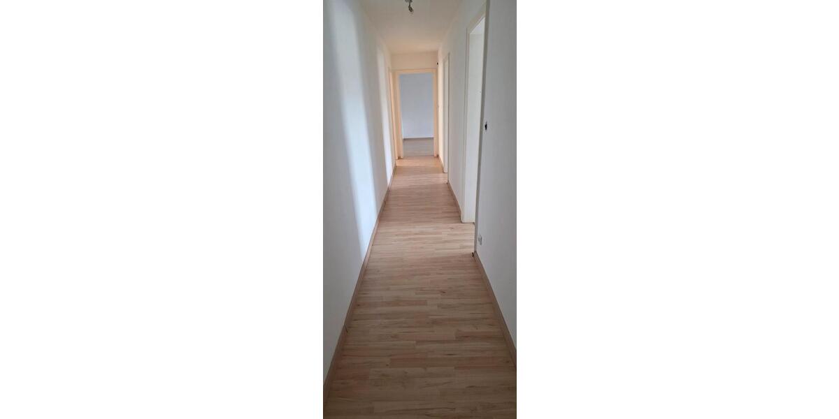 Etagenwohnung Furtwangen im Schwarzwald - 3 Zimmer, 78 m&sup2;, 500&euro; | Angebot:26124241