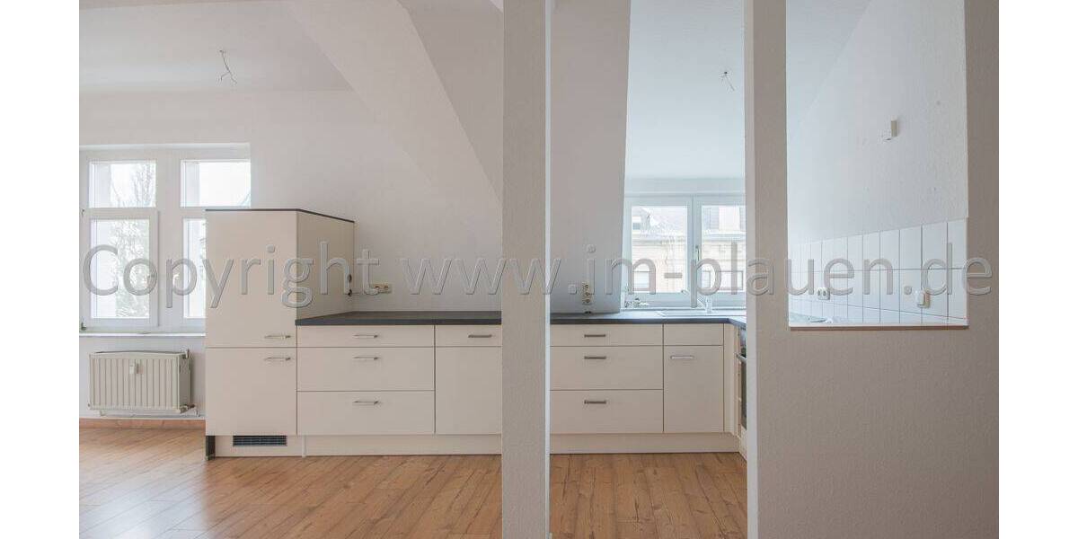 Etagenwohnung Plauen Stadtmitte - 2 Zimmer, 65 m&sup2;, 380&euro; | Angebot:26834910