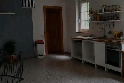 Haus Linnich - 8 Zimmer, 230 m&sup2;, 1.850&euro; | Angebot:27615854