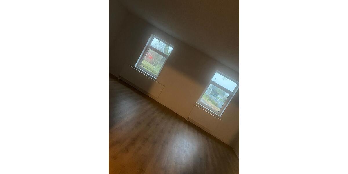 Etagenwohnung Neuenkirchen - 4 Zimmer, 120 m&sup2;, 1.200&euro; | Angebot:25870754