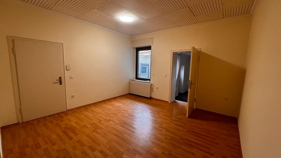 Großes Haus in Einfamilienhaus für die ganze Familie zu vermieten 7 zimmer