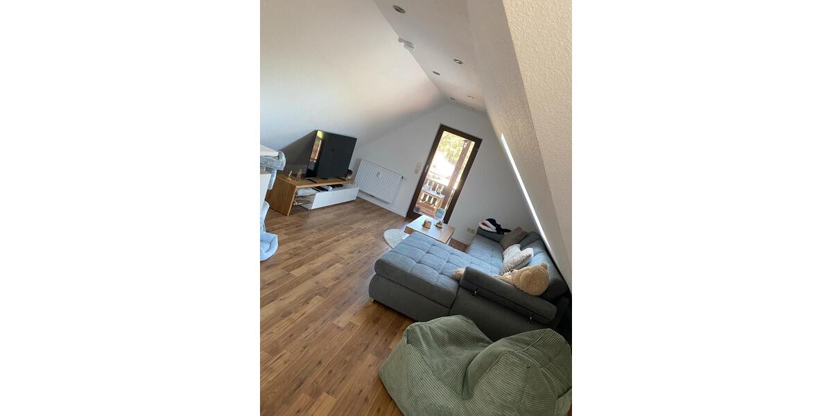 Dachgeschoßwohnung Bühl - 3 Zimmer, 86 m&sup2;, 790&euro; | Angebot:24489514