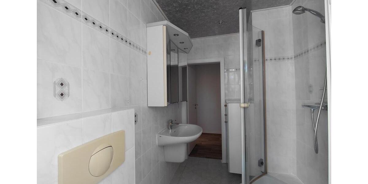 Etagenwohnung Staßfurt Löderburg - 2 Zimmer, 52 m&sup2;, 389&euro; | Angebot:22081913