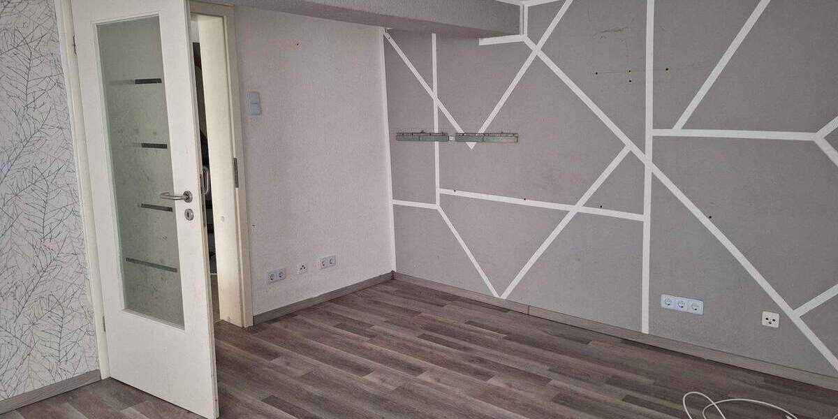 Mehrfamilienhaus, Wohnhaus Gudensberg - 6 Zimmer, 1.200&euro; | Angebot:24871407