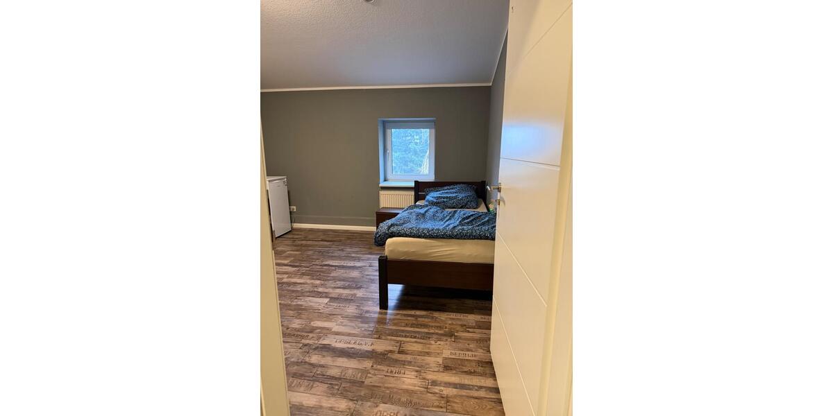 Wohnen auf Zeit Velten - 10 Zimmer, 300 m&sup2;, 7.000&euro; | Angebot:24713828