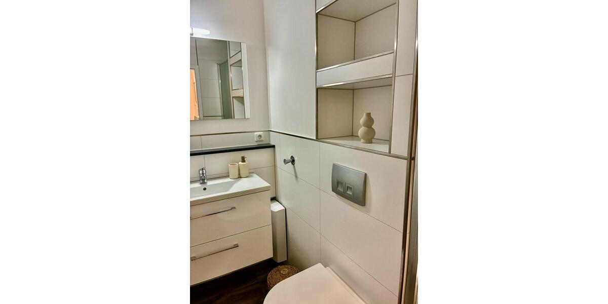 Erdgeschoßwohnung Bonn Tannenbusch - 1 Zimmer, 30 m&sup2;, 999&euro; | Angebot:25990052