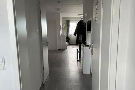 Stilvolle 4-Zimmer-Wohnung mit gehobener Innenausstattung 4 zimmer