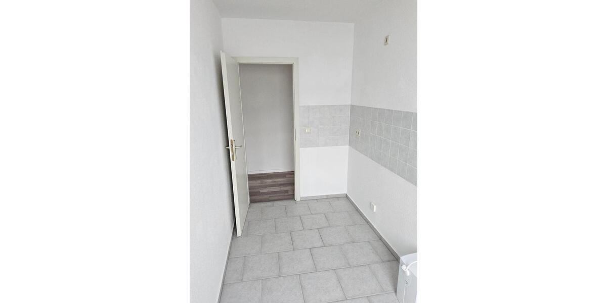 Etagenwohnung Eisleben (Lutherstadt) - 2 Zimmer, 70 m&sup2;, 420&euro; | Angebot:24816331