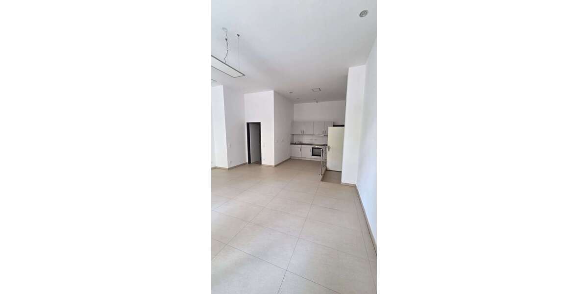 Etagenwohnung Halle Am Wasserturm/Thaerviertel - 1 Zimmer, 44 m&sup2;, 350&euro; | Angebot:27285868