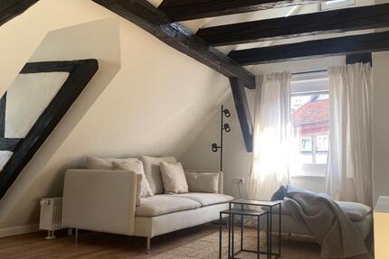 Exklusive Dachgeschosswohnung in Innenstadtlage (möbliert) zimmer