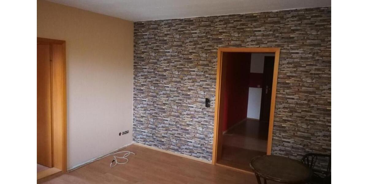 kleine 3 Raum Wohnung mit Einbauküche in Reinsdorf 3 zimmer