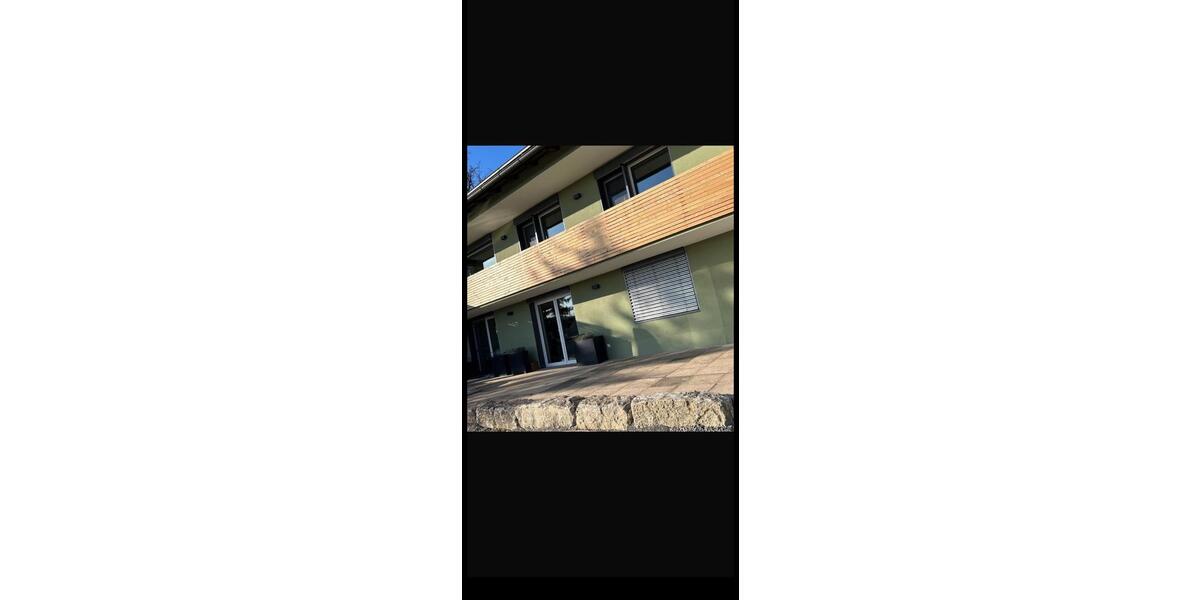 Erdgeschoßwohnung Bad Neustadt an der Saale - 3 Zimmer, 115 m&sup2;, 930&euro; | Angebot:25398840