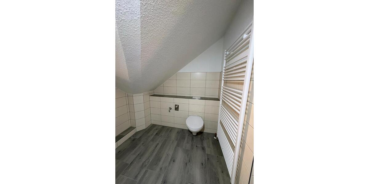 Dachgeschoßwohnung Röbel/Müritz Müritz - 2 Zimmer, 51 m&sup2;, 440&euro; | Angebot:25964714