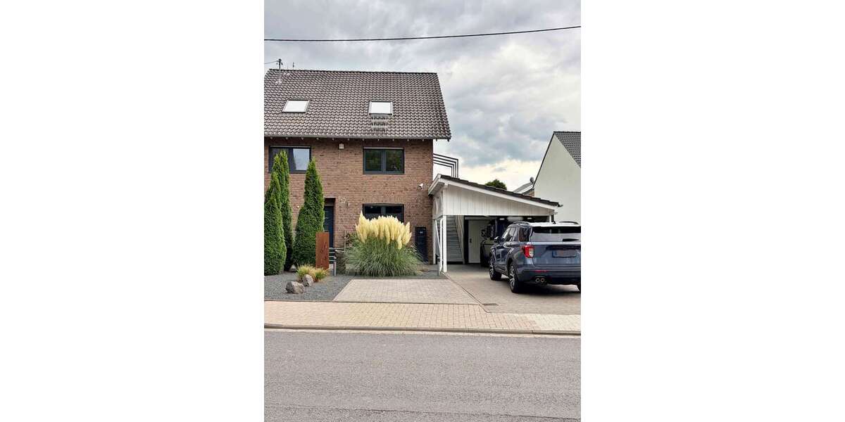 Etagenwohnung Rheinbach - 4 Zimmer, 170 m&sup2;, 1.450&euro; | Angebot:27432912