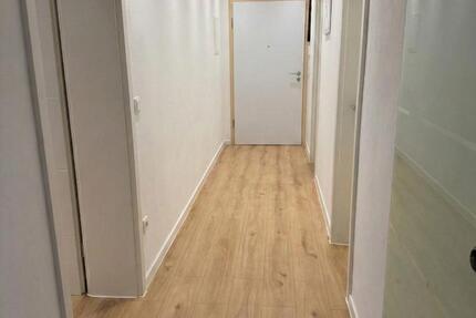 Wohnung Augsburg Bergheim - 4 Zimmer, 67 m&sup2;, 450&euro; | Angebot:25256095