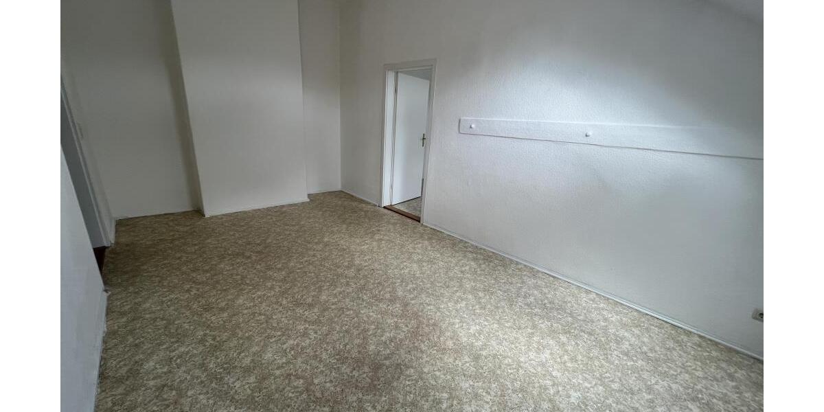 Preiswerte 2 DG-Zimmer Wohnung im Zentrum von Weida! - Dachgeschoßwohnung Weida Liebsdorf | Angebot:26146311