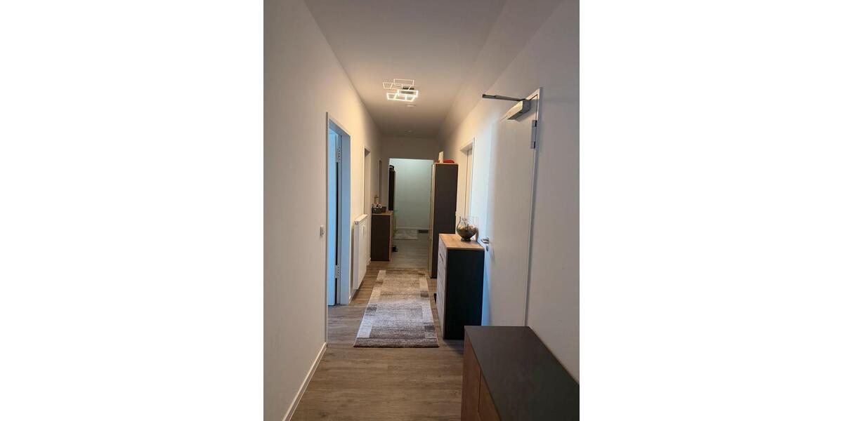 Etagenwohnung Springe - 2 Zimmer, 70 m&sup2;, 945&euro; | Angebot:26412438