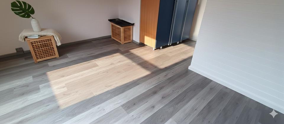 Dachgeschoßwohnung Düsseldorf Stadtbezirk 8 - 1 Zimmer, 50 m&sup2;, 680&euro; | Angebot:24741360