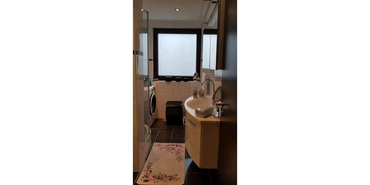 Etagenwohnung Detmold - 3 Zimmer, 73 m&sup2;, 750&euro; | Angebot:26522487